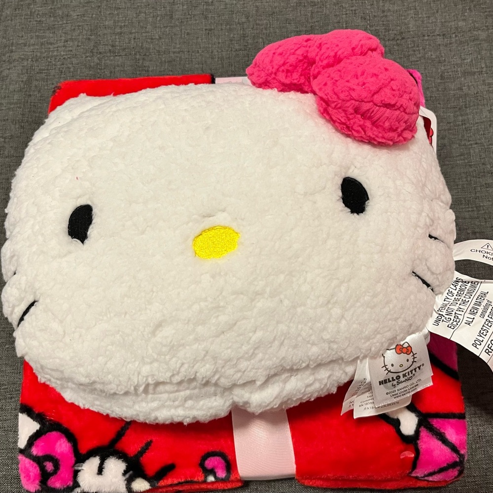 Hello Kitty White and Pink Plush pillow and blanket